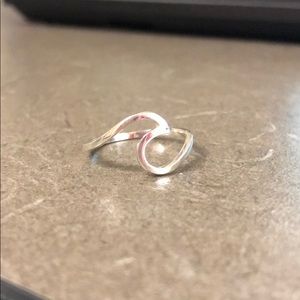 Silver pura vida wave ring